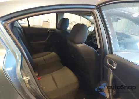 2010 Mazda Mazda3 I Touring z USA, uszkodzony, nr VIN JM1BL1SG2A1162370